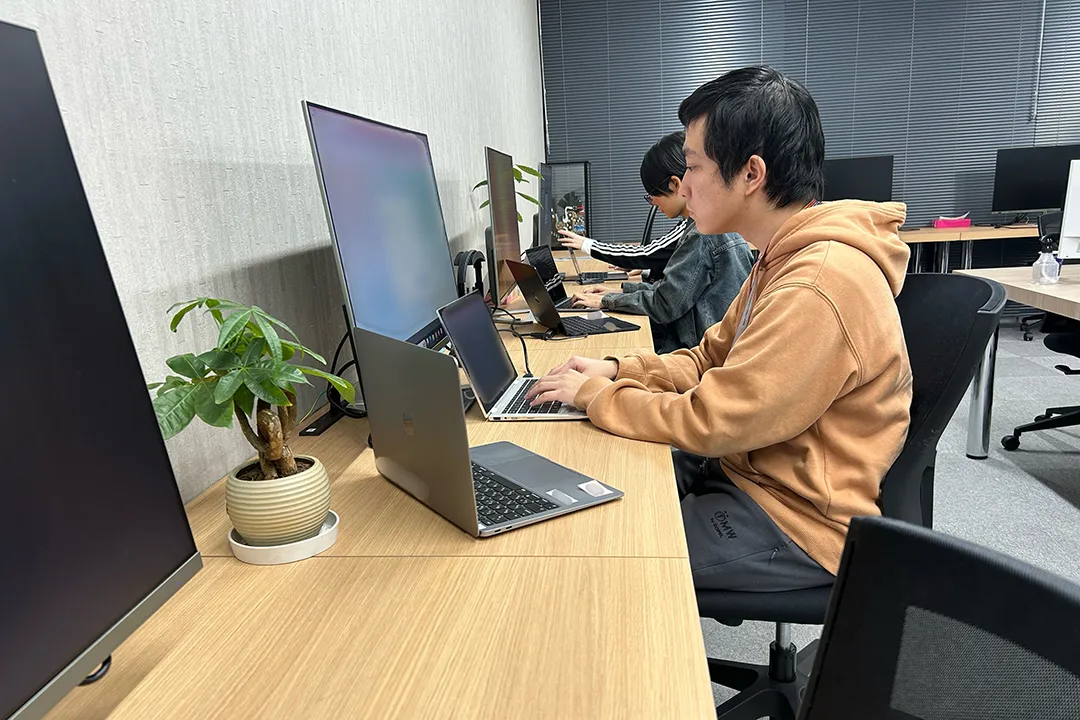 株式会社ライトカフェU.