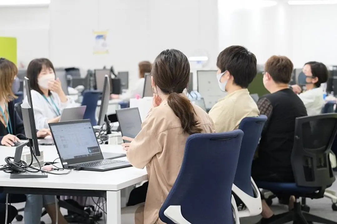株式会社フォリウム